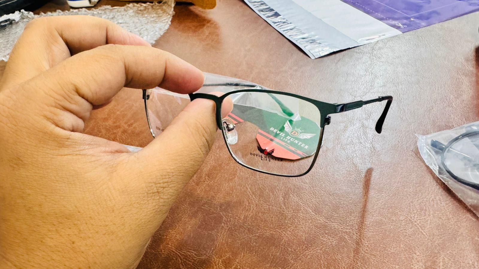 Automatic Zoom Eyebrow Frame Reading Glasses With Blue Light Protection